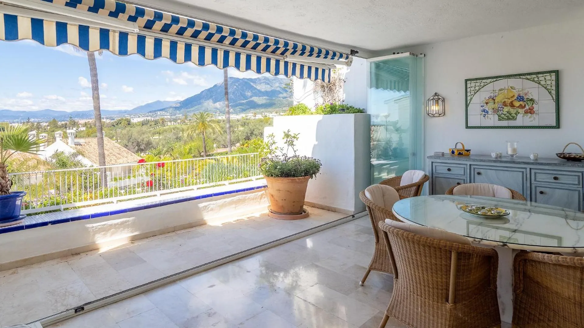 Beach Apartment High Standing Marbella