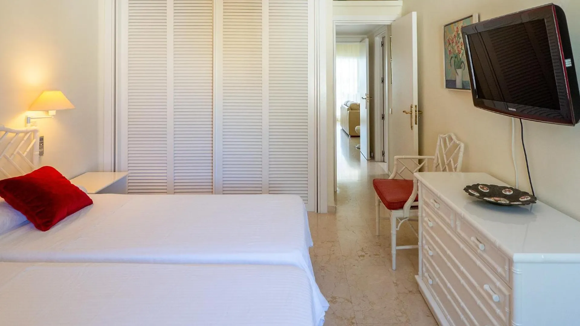 Beach Apartment High Standing Marbella 0*,