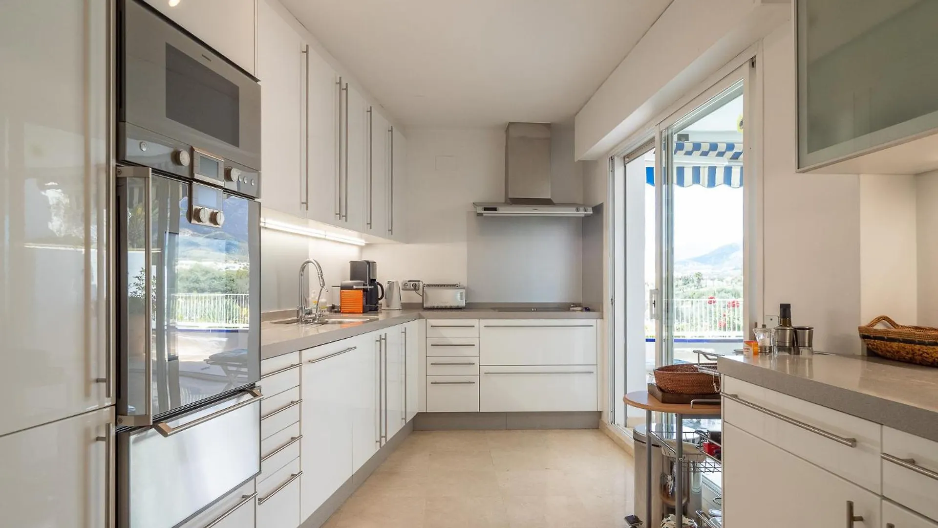 Beach Apartment High Standing Marbella